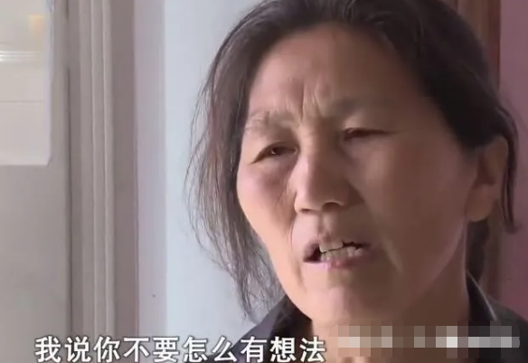 根据父子鉴定的报告，妻子承认是酒后事故，母亲劝儿子忍耐 (2).png